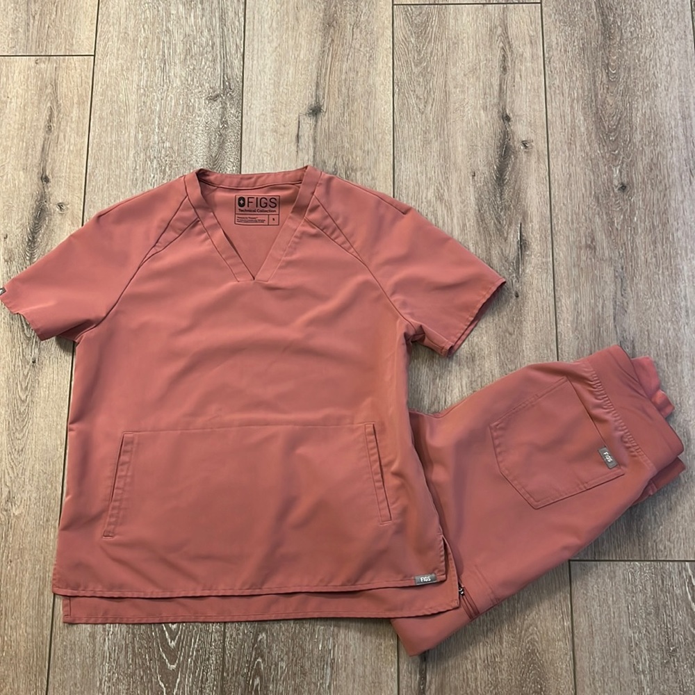 Womens Figs Scrubs
